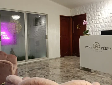 Sucursal Los Pinos - Pame Pérez Clínica